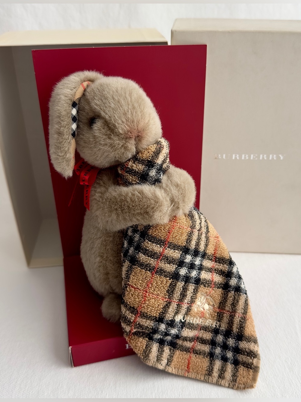 ✨Authentic BURBERRY Bunny Rabbit Plush Nova Check Hand Towel Set Beige Grey